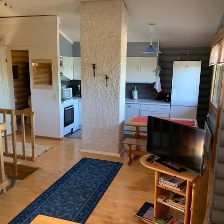 Chalet Moekki Maentyniemi *